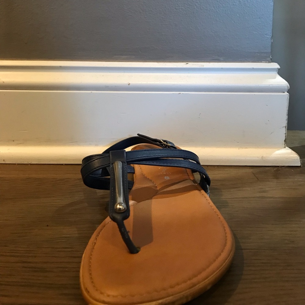 Sandals - Picture 3 of 5